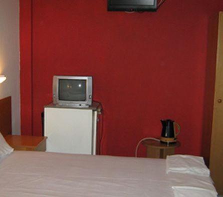 Sky Hotel Никосия Экстерьер фото